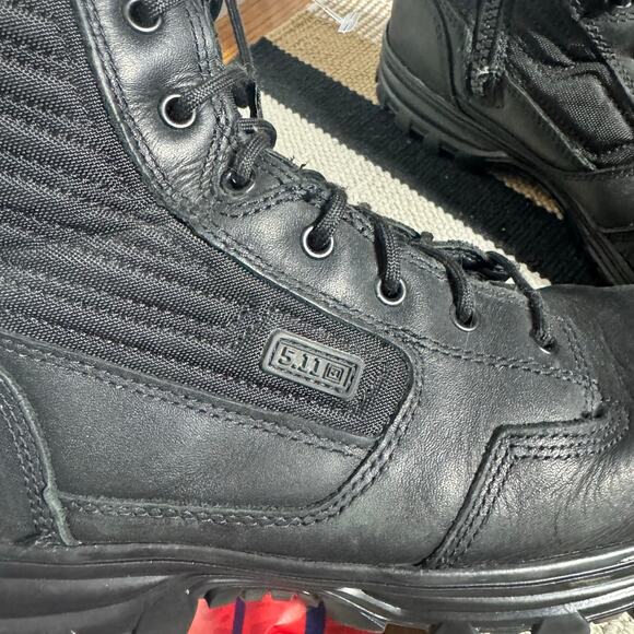 5.11 Tactical EVO 2.0 8\